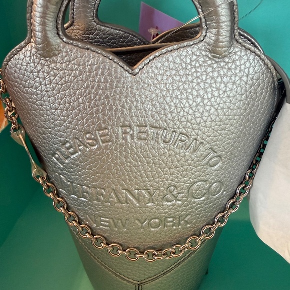 Return to Tiffany’s Heart Mini Tote - Picture 5 of 7